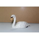 Beswick Swan Model 1684