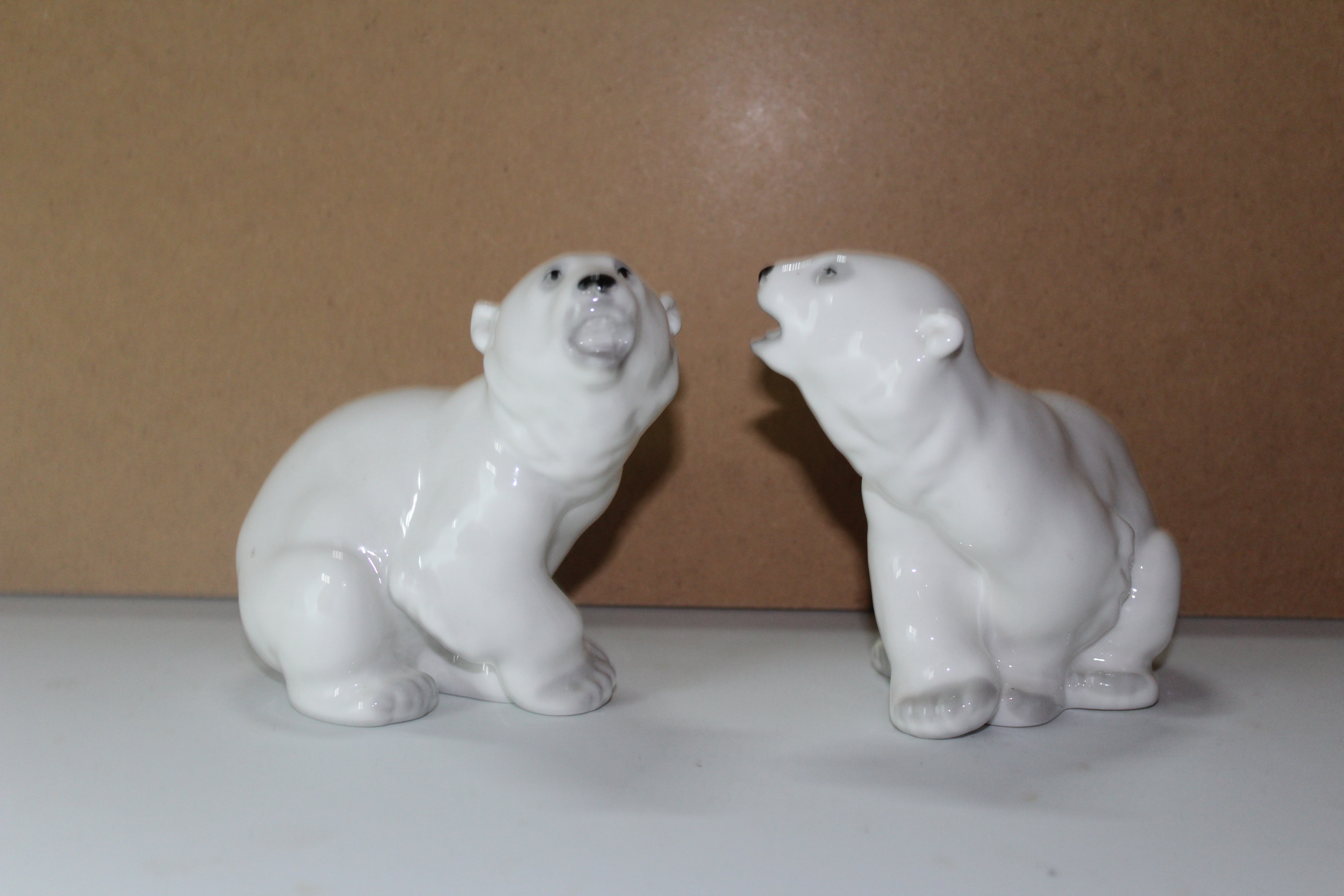 Pair of Lomonosov Porcelain Polar Bear - Image 3 of 4