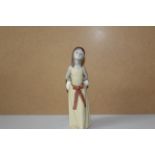 A Large Lladro figurine 26 Cm