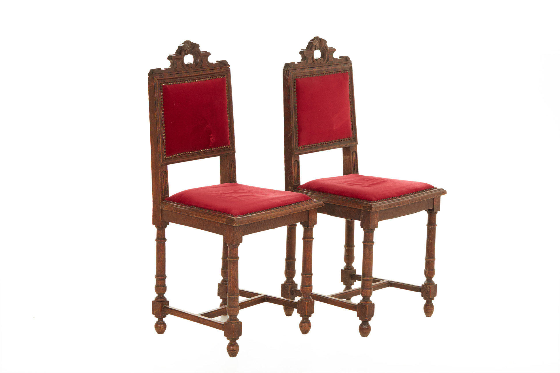 A PAIR OF FRENCH OAK AND RED VELVET SIDE CHAIRS
