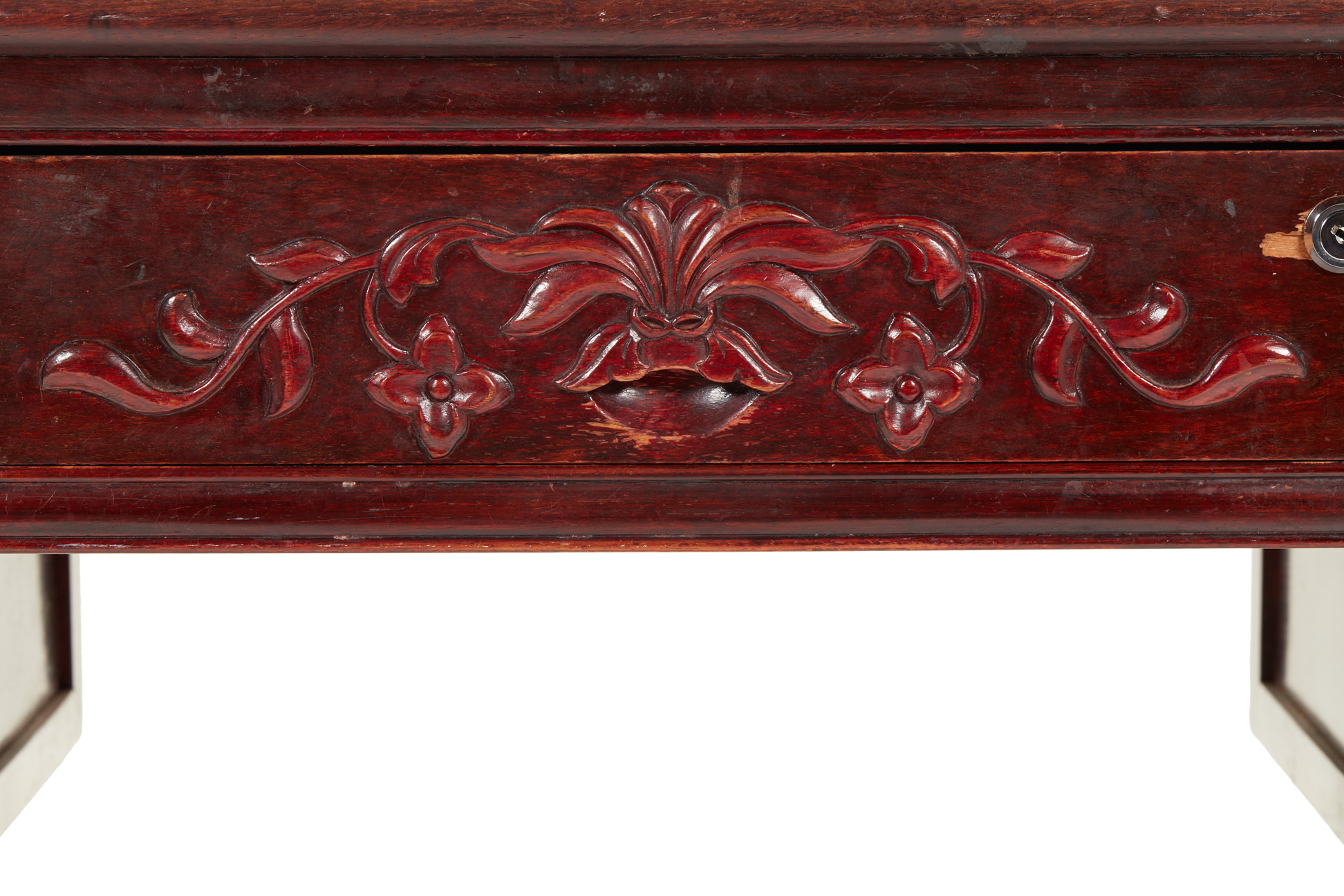 A CHINESE STYLE WOOD DESK - Image 3 of 3