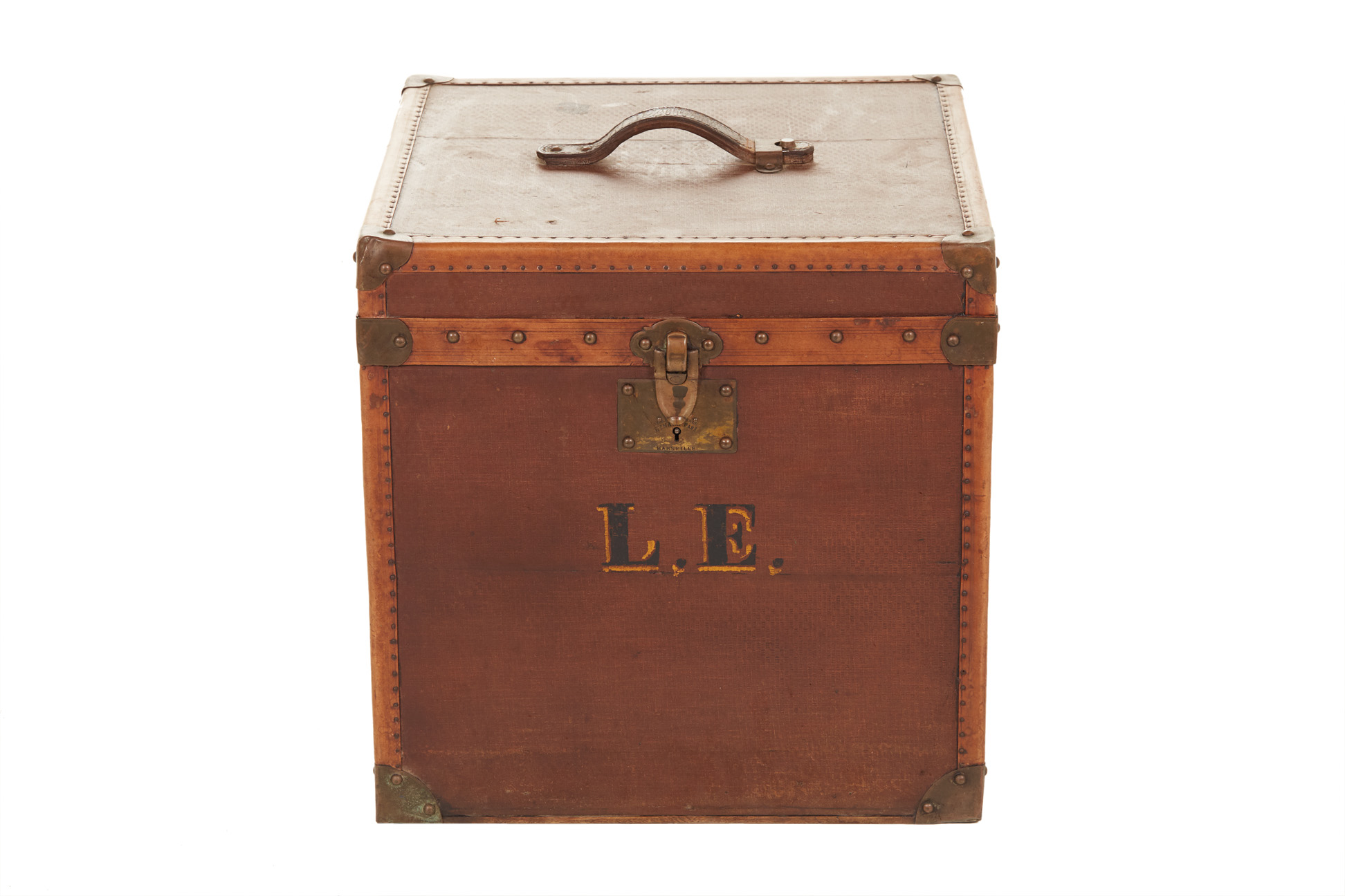 A VINTAGE FRENCH TRAVEL TRUNK BY ARTHUR EYMANN