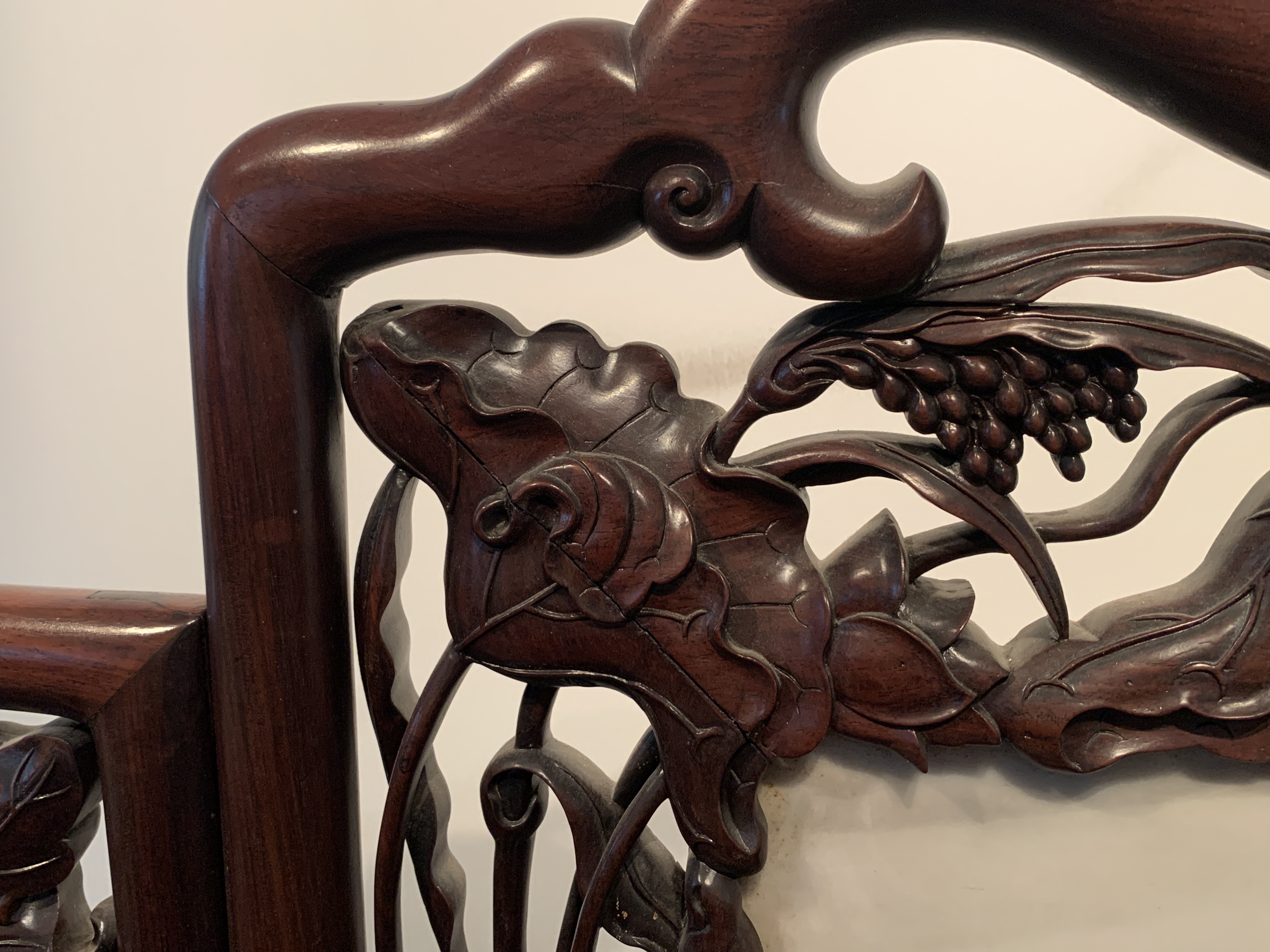 A LARGE MARBLE INSET CARVED ROSEWOOD DAYBED * - Image 7 of 8