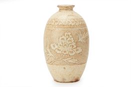 A CIZHOU STYLE OVOID VASE