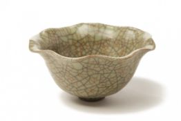 A GE TYPE CRACKLE GLAZED BOWL