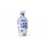 A BLUE AND WHITE PORCELAIN VASE