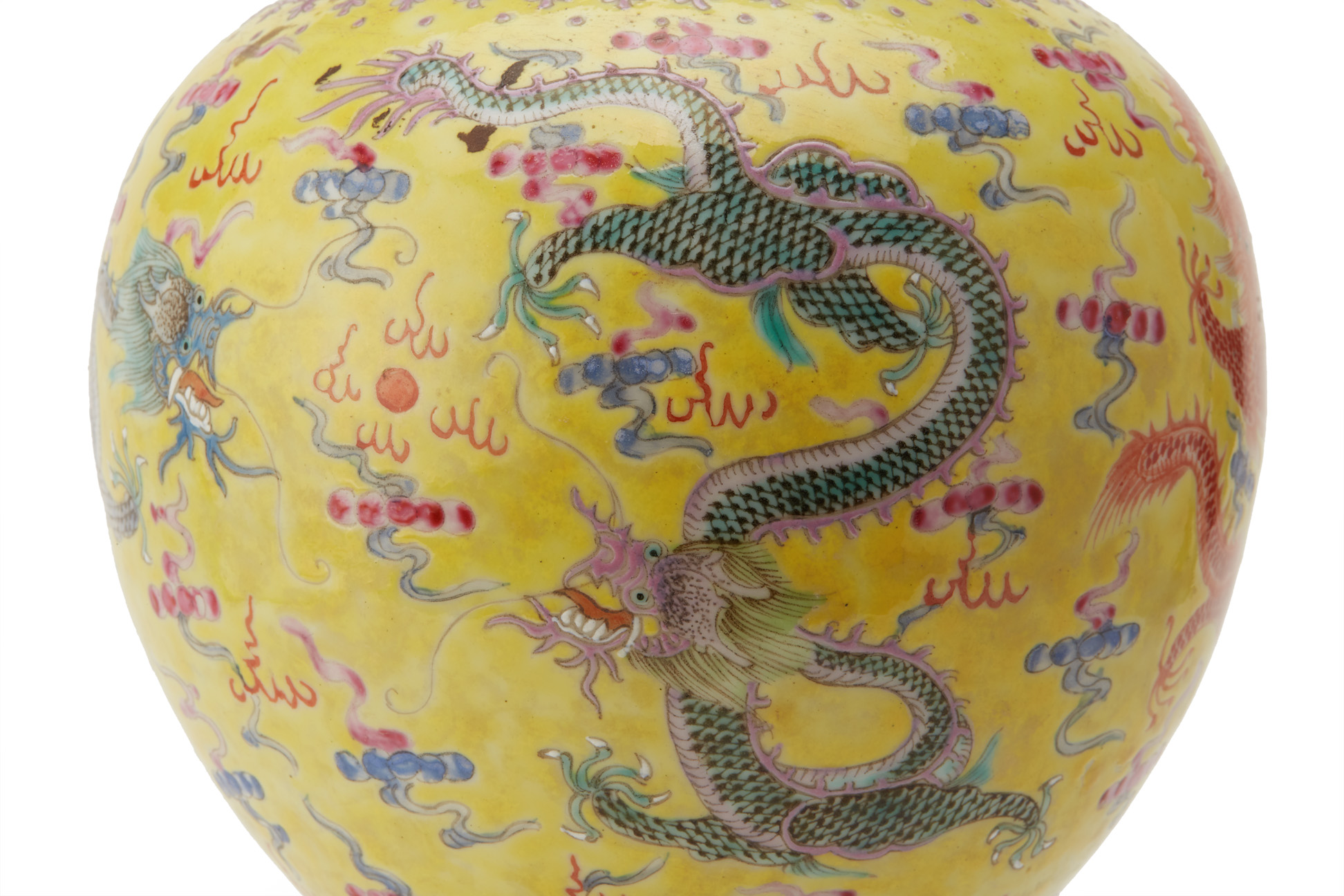A YELLOW GROUND FAMILLE ROSE PORCELAIN LANTERN - Image 4 of 4