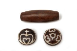 THREE STONE BEADS