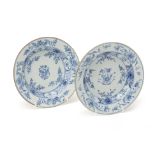 A PAIR OF CHINESE EXPORT BLUE AND WHITE SOUP PLATES