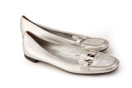 A PAIR OF PRADA METALLIC SILVER LOAFERS EU 40