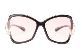 A PAIR OF TOM FORD 'ASTRID' SUNGLASSES