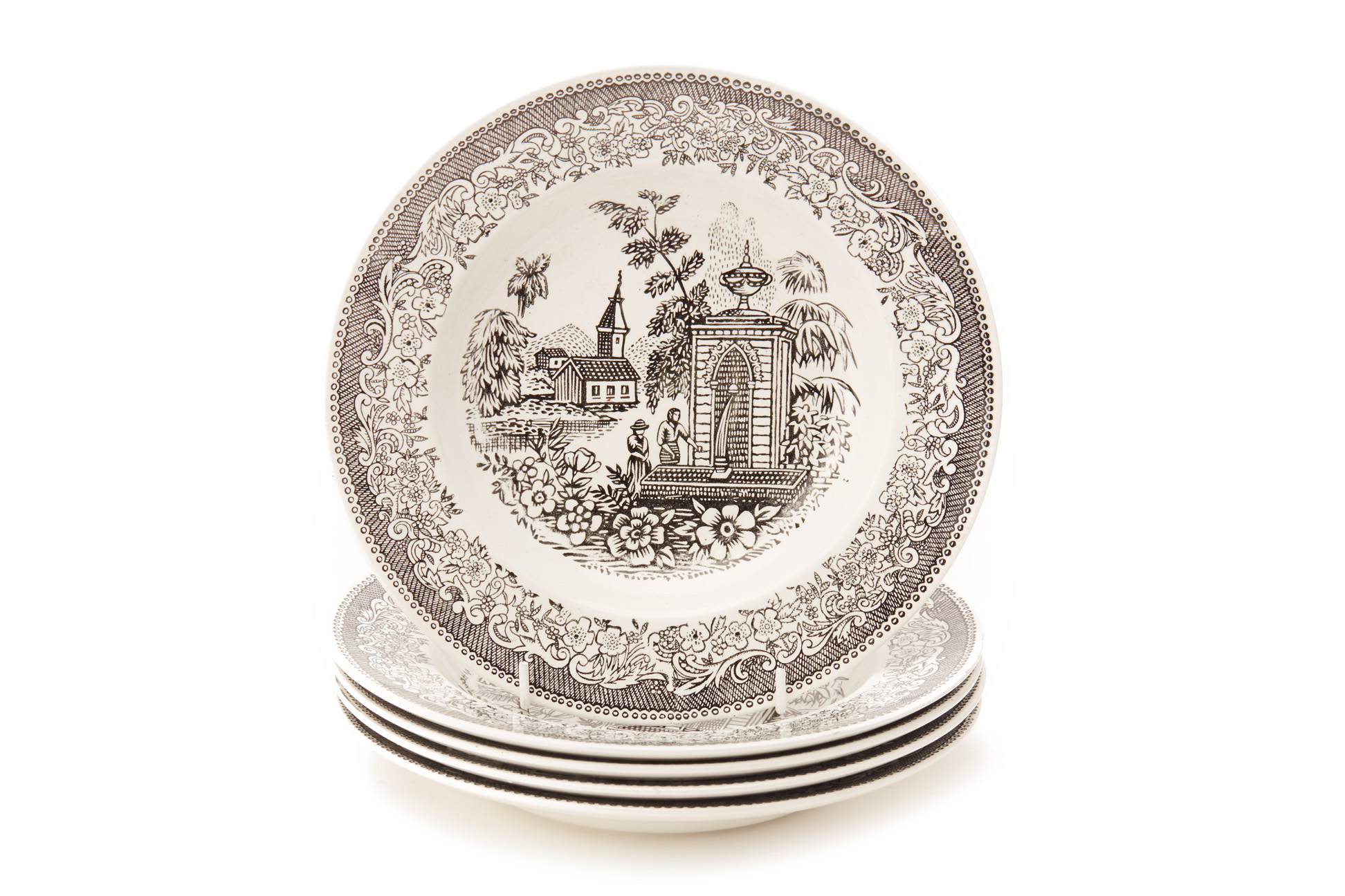 A SET OF FIVE SPANISH VARGAS SEGOVIA SOUP PLATES