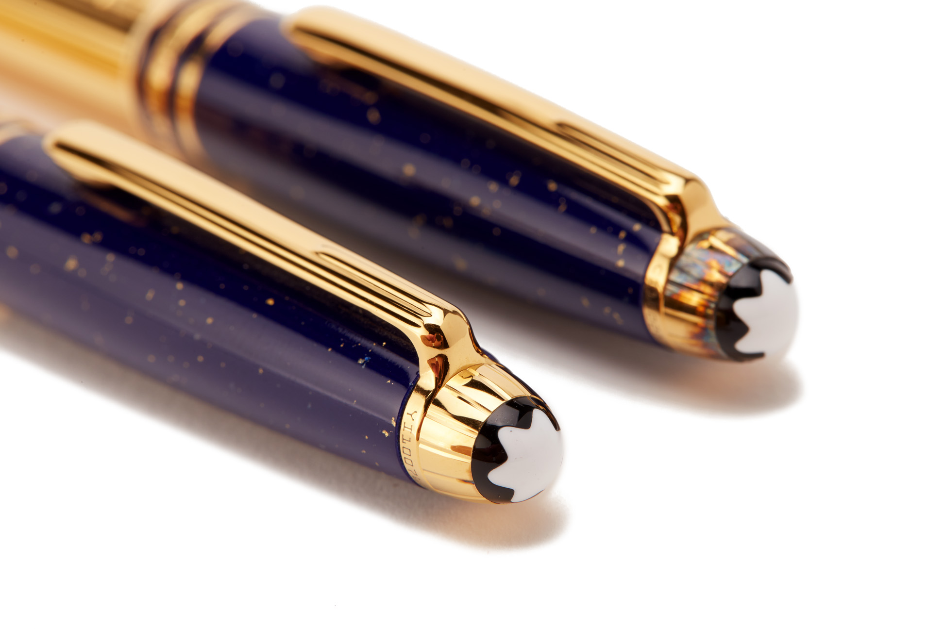 A MONTBLANC RAMSES II SILVER-GILT AND LAPIS PEN SET - Image 3 of 5