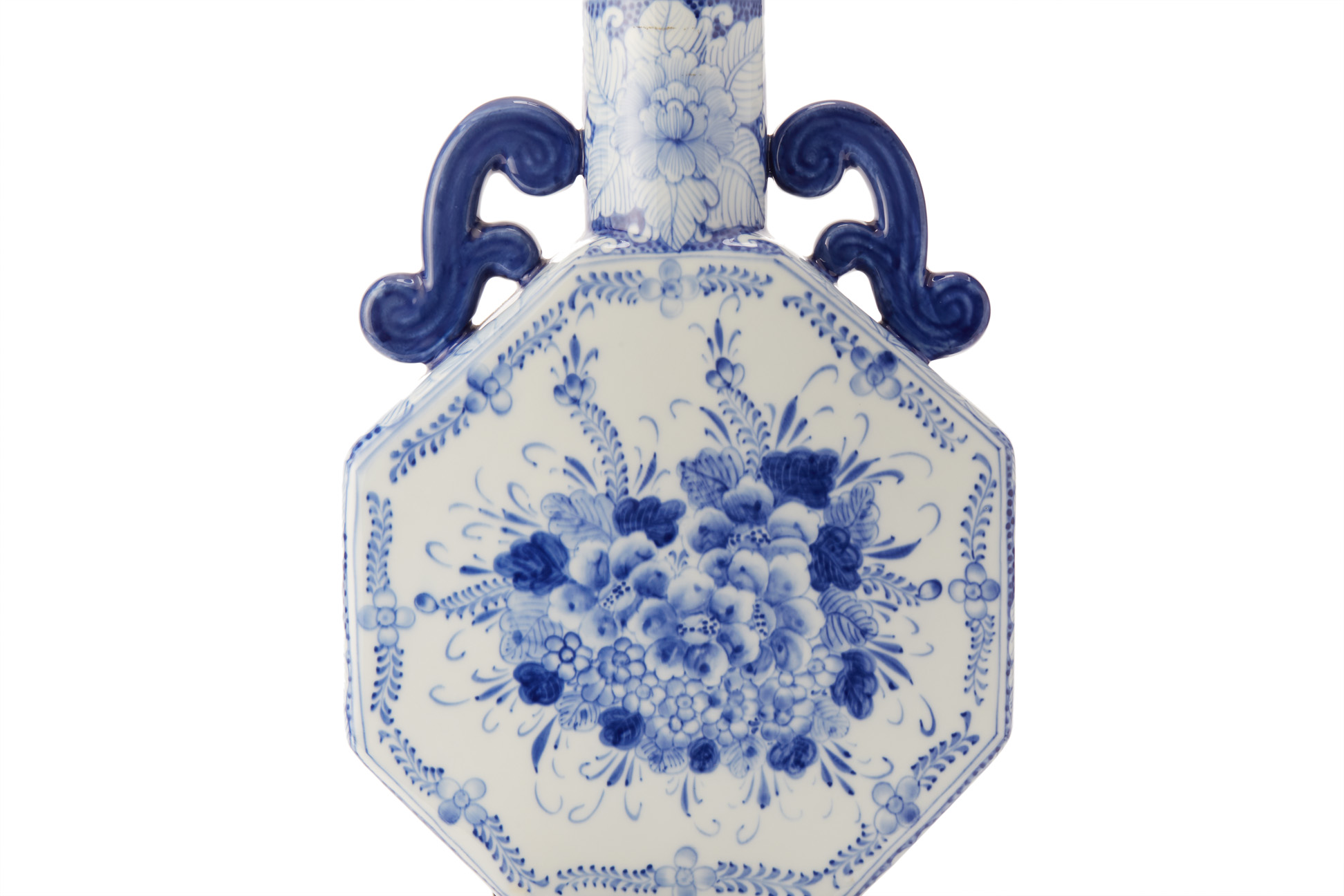 A LARGE BLUE & WHITE PORCELAIN LAMP - Image 2 of 2