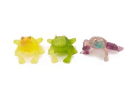 THREE DAUM PATE DE VERRE GLASS MODELS OF FROGS