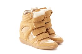 A PAIR OF ISABEL MARANT 'BEKETT' BEIGE SNEAKER BOOTS EU 37