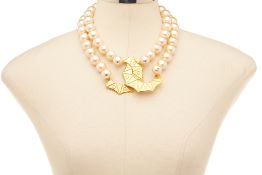 A GIVENCHY GOLD TONE & LARGE FAUX PEARL CHOKER NECKLACE
