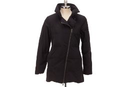 AN AQUASCUTUM BLACK ZIP-UP COAT