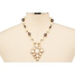 A CHANEL FAUX PEARL & BLACK BEAD NECKLACE