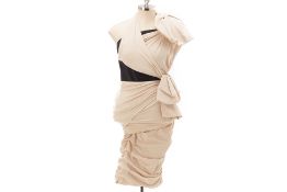 A LANVIN BEIGE & BLACK BODYCON ONE SHOULDER DRESS