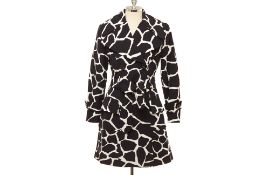 A DOLCE & GABBANA BLACK AND WHITE GIRAFFE PRINT TRENCH COAT