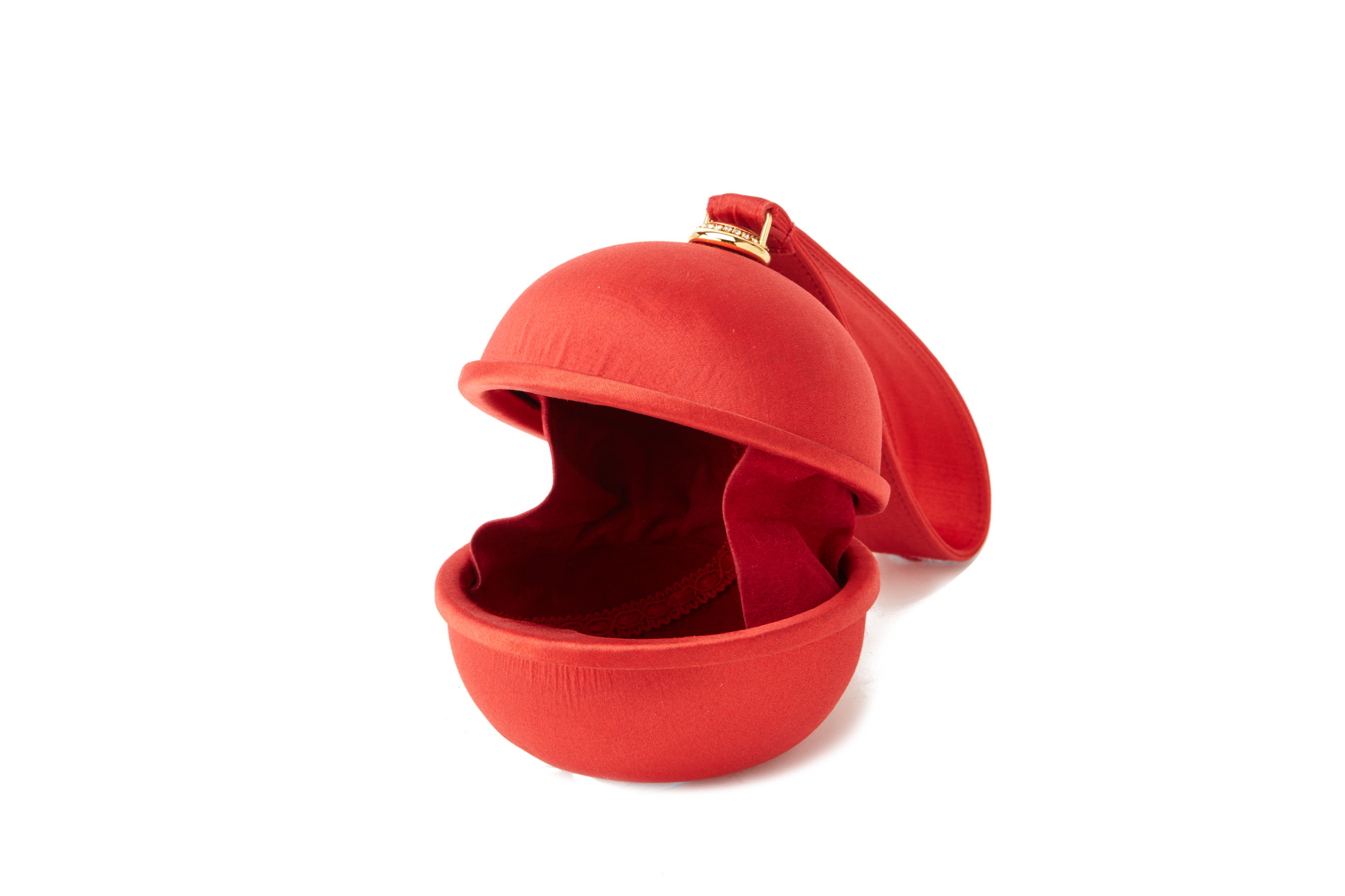 AN ESCADA RED SATIN BALL EVENING BAG - Image 2 of 2