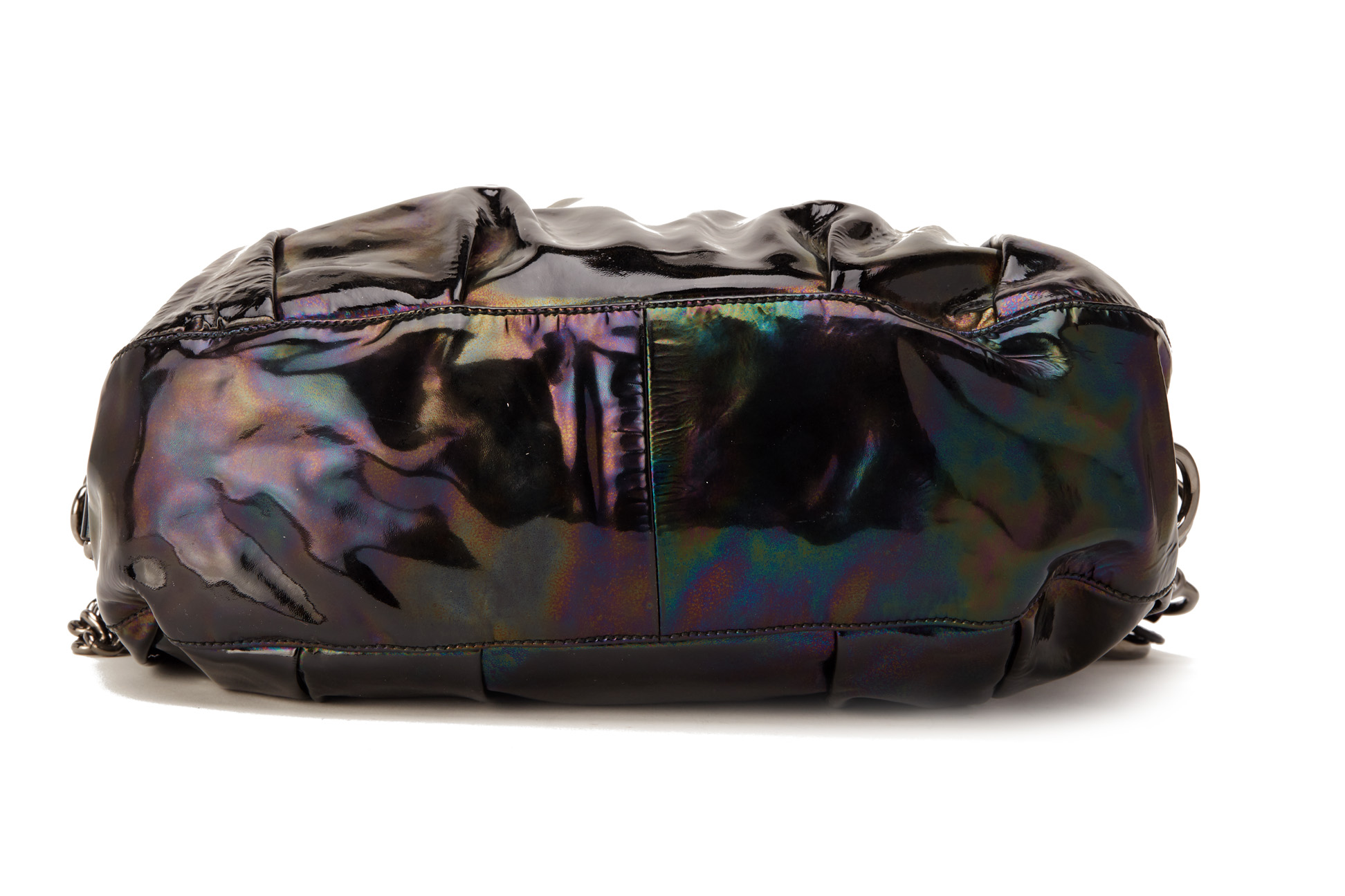 A GUCCI BLACK IRIDESCENT PATENT HANDBAG - Image 4 of 4