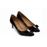 A PAIR OF SALVATORE FERRAGAMO PATENT LEATHER HEELS