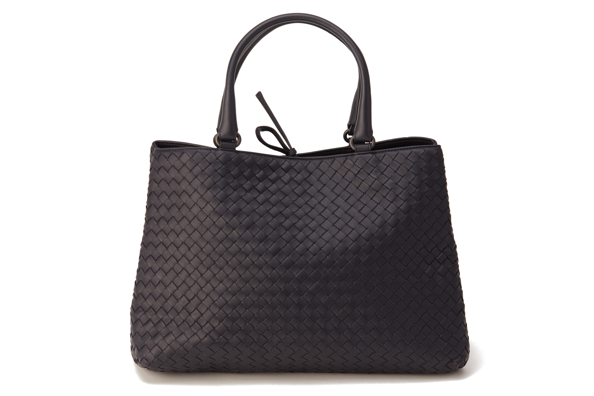 A BOTTEGA VENETA 'INTRECCIATO' NAVY BLUE LEATHER BAG