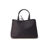 A BOTTEGA VENETA 'INTRECCIATO' NAVY BLUE LEATHER BAG