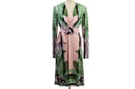 AN ISSA LONDON WRAP DRESS