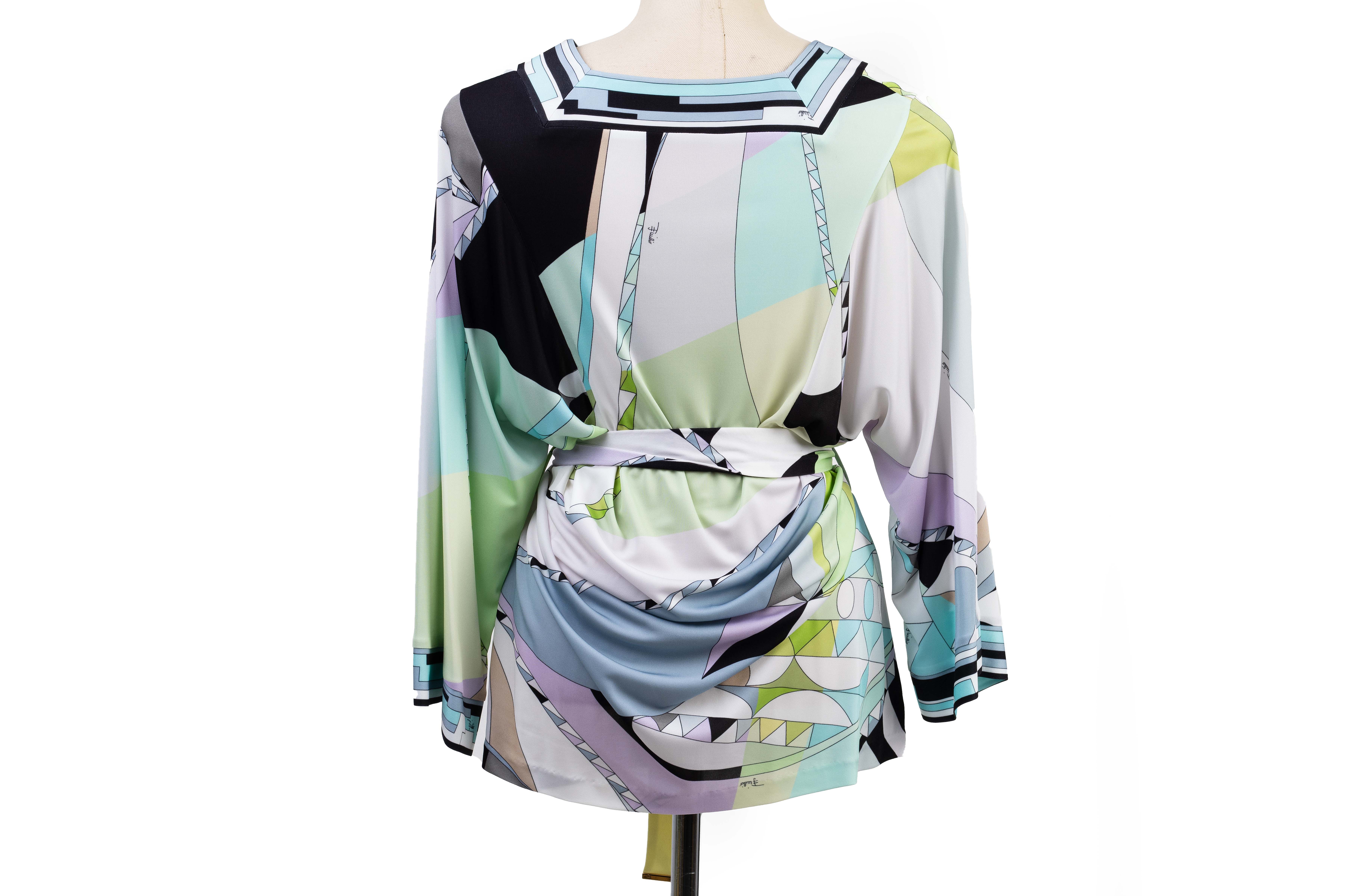 AN EMILIO PUCCI GREEN DESIGN LONG SLEEVE BLOUSE - Image 3 of 3