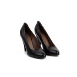 A PAIR OF JIL SANDER BLACK LEATHER HEELS EU 37.5