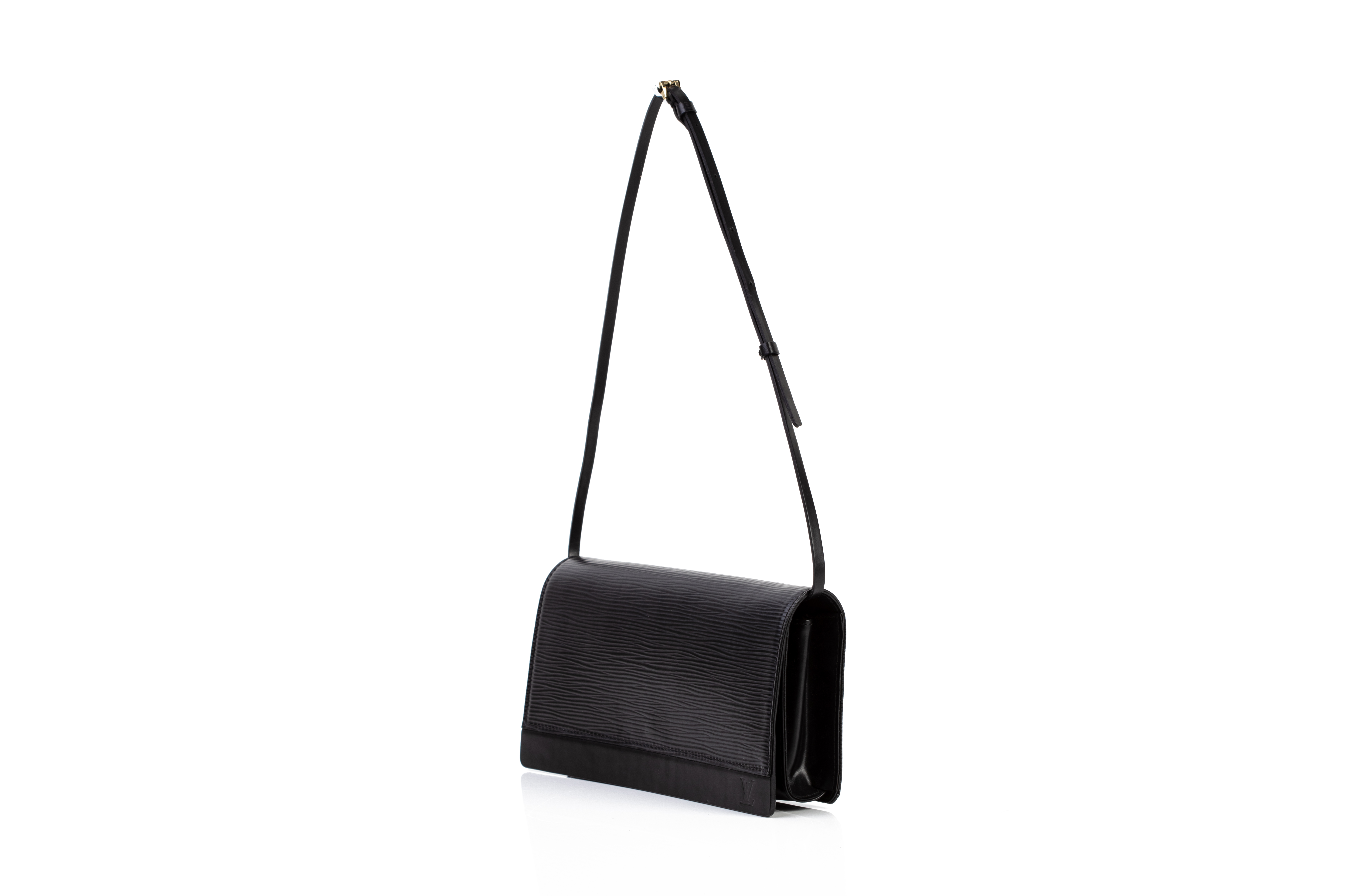 A LOUIS VUITTON POCHETTE ACCESSORY BLACK LEATHER CLUTCH BAG - Image 2 of 4