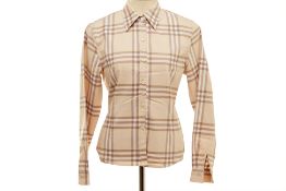 A BURBERRY BEIGE CHECK BUTTON-UP SHIRT