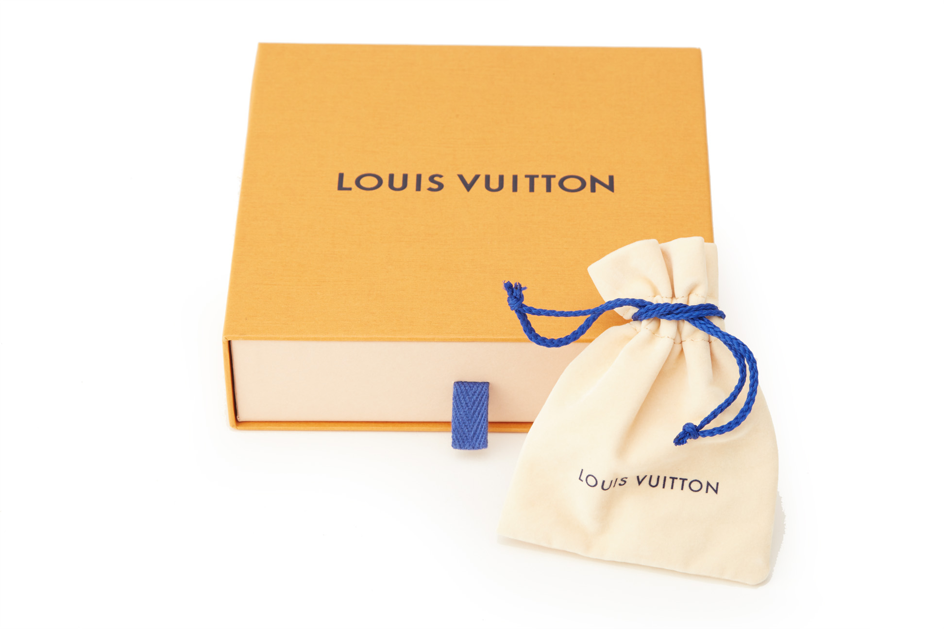 A LOUIS VUITTON SILVER LOCK CHARM BRACELET AND NECKLACE - Image 3 of 3