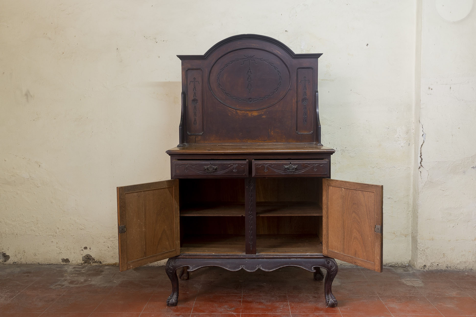 A SIDEBOARD - Image 6 of 8