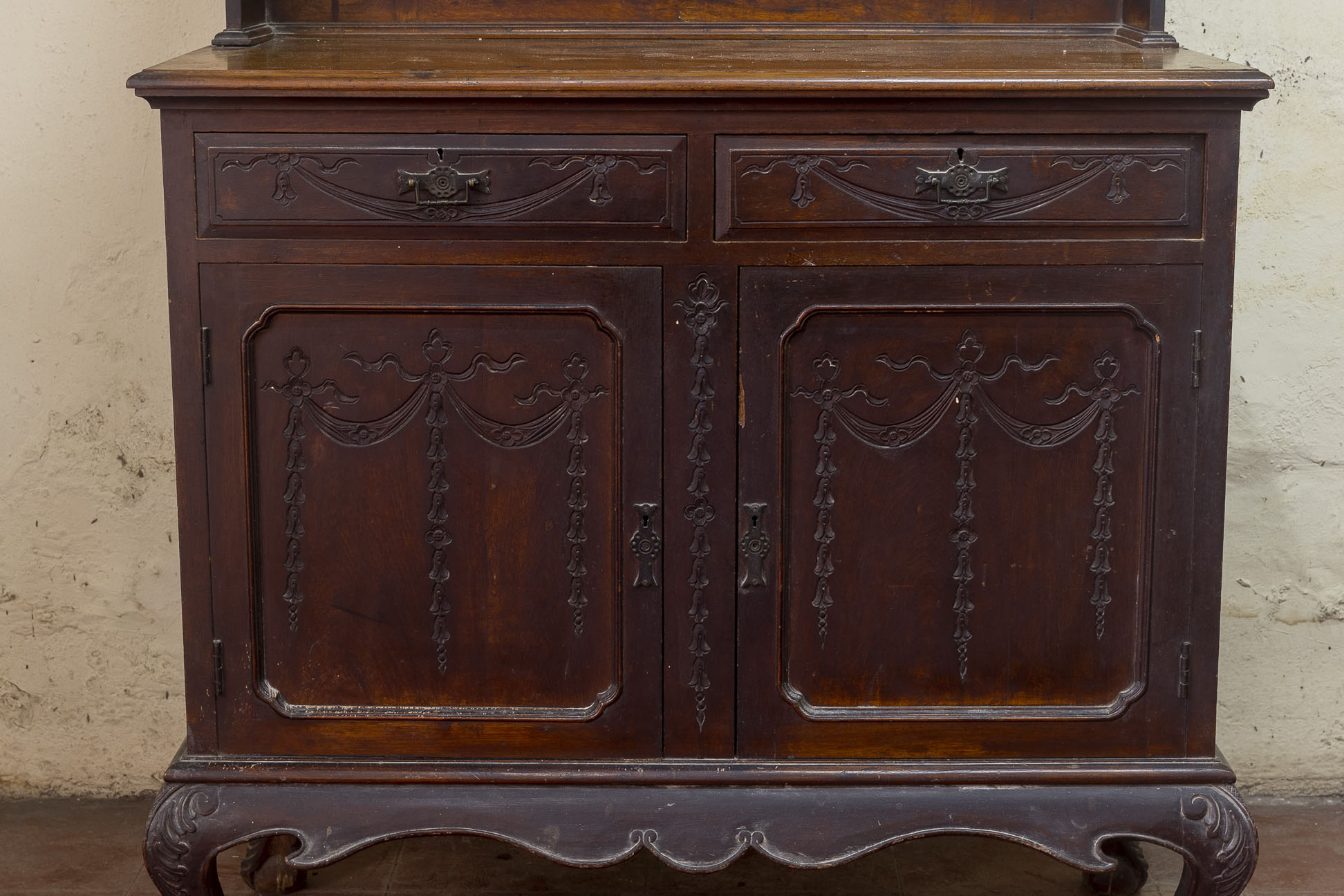 A SIDEBOARD - Image 3 of 8