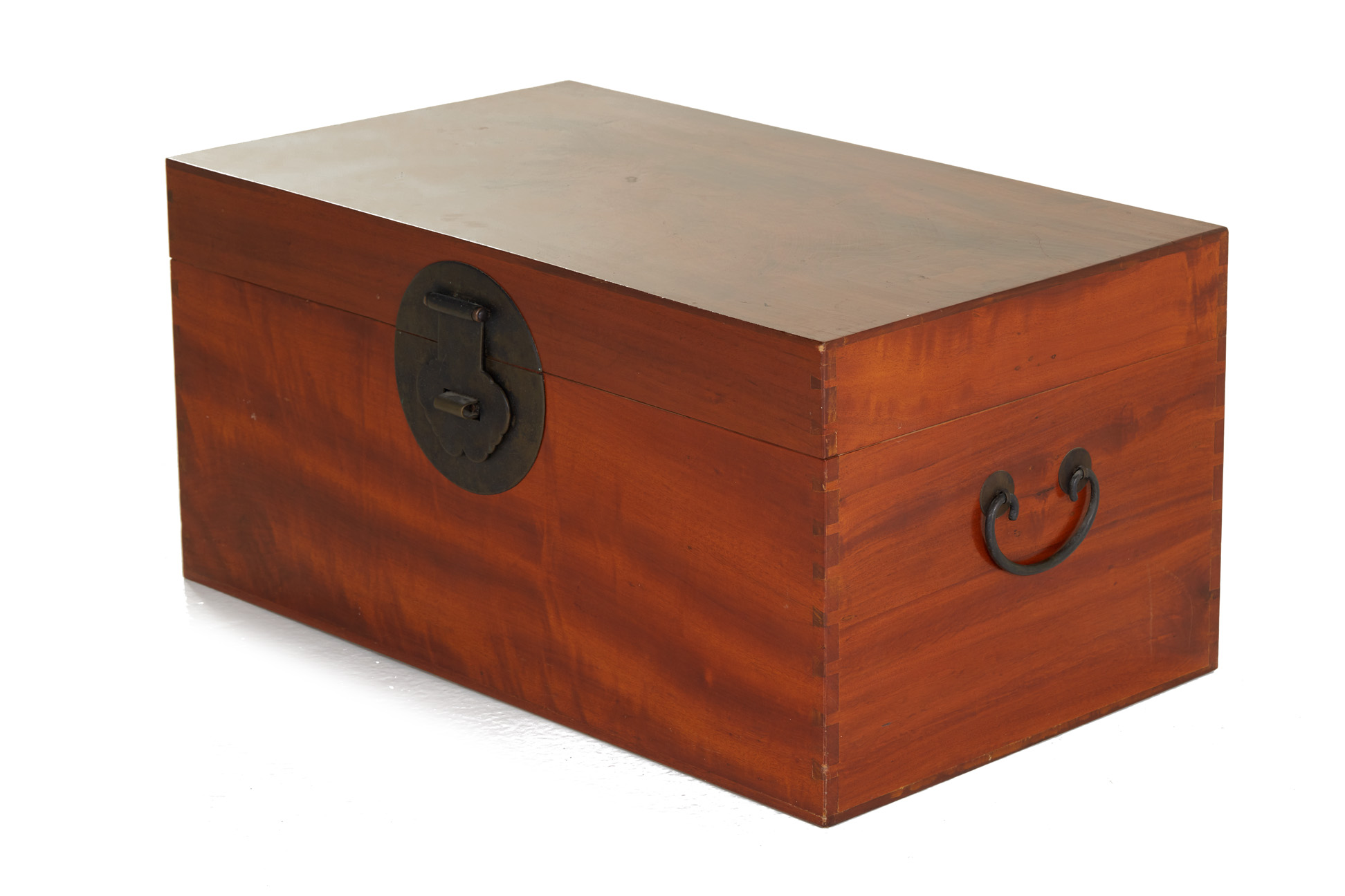 A CAMPHOR WOOD CHEST - Image 3 of 4