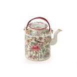 A CYLINDRICAL FAMILLE ROSE PORCELAIN TEAPOT