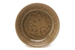 A YAOZHOU CELADON DISH