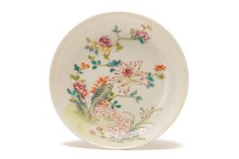 A FAMILLE ROSE PLATE