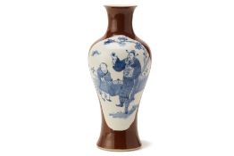 A BATAVIAN STYLE BLUE AND WHITE BALUSTER VASE