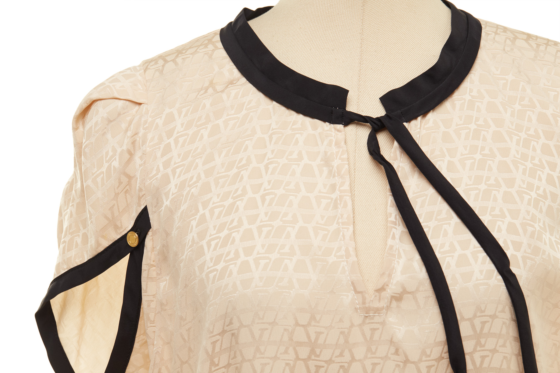 A LOUIS VUITTON CREAM MONOGRAM SILK BLOUSE - Image 2 of 3