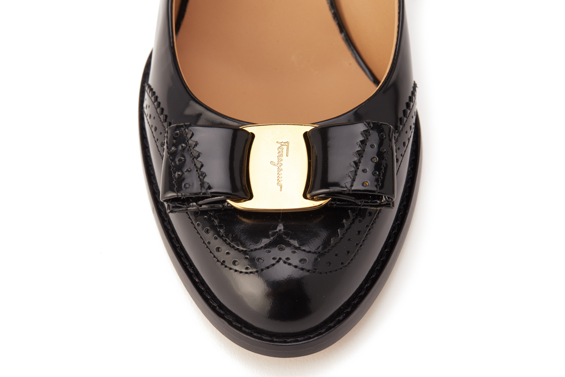 A PAIR OF SALVATORE FERRAGAMO 'TANIA' BLACK HEELS US 9 - Image 3 of 4