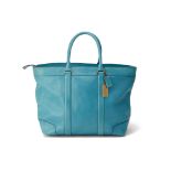 A COACH LARGE BLUE LEATHER TOTE BAG