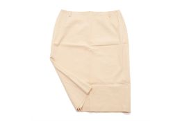 A MAXMARA BEIGE PENCIL SKIRT