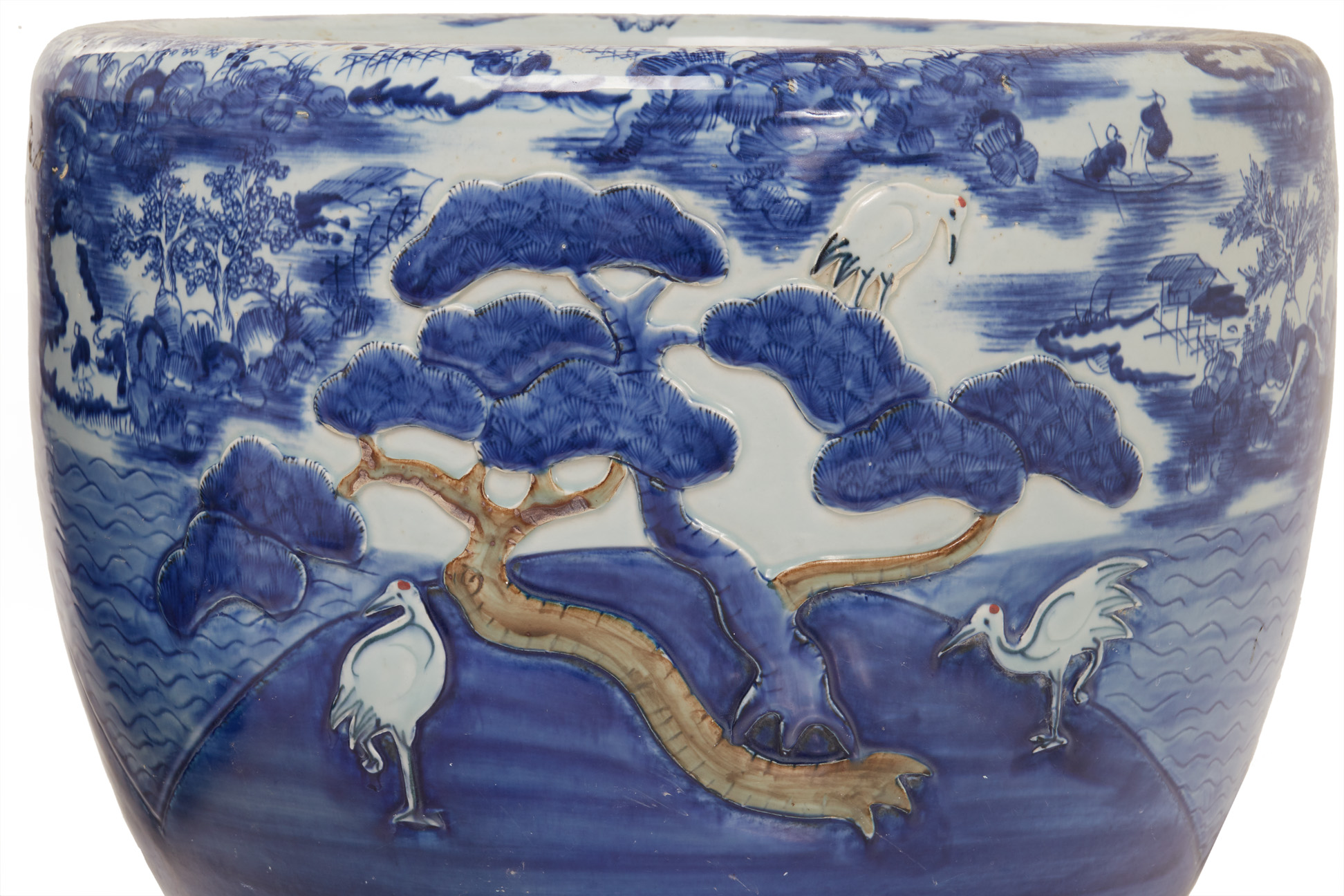 A PAIR OF BLUE AND WHITE PORCELAIN JARDINIERES OR HIBACHI - Image 2 of 4