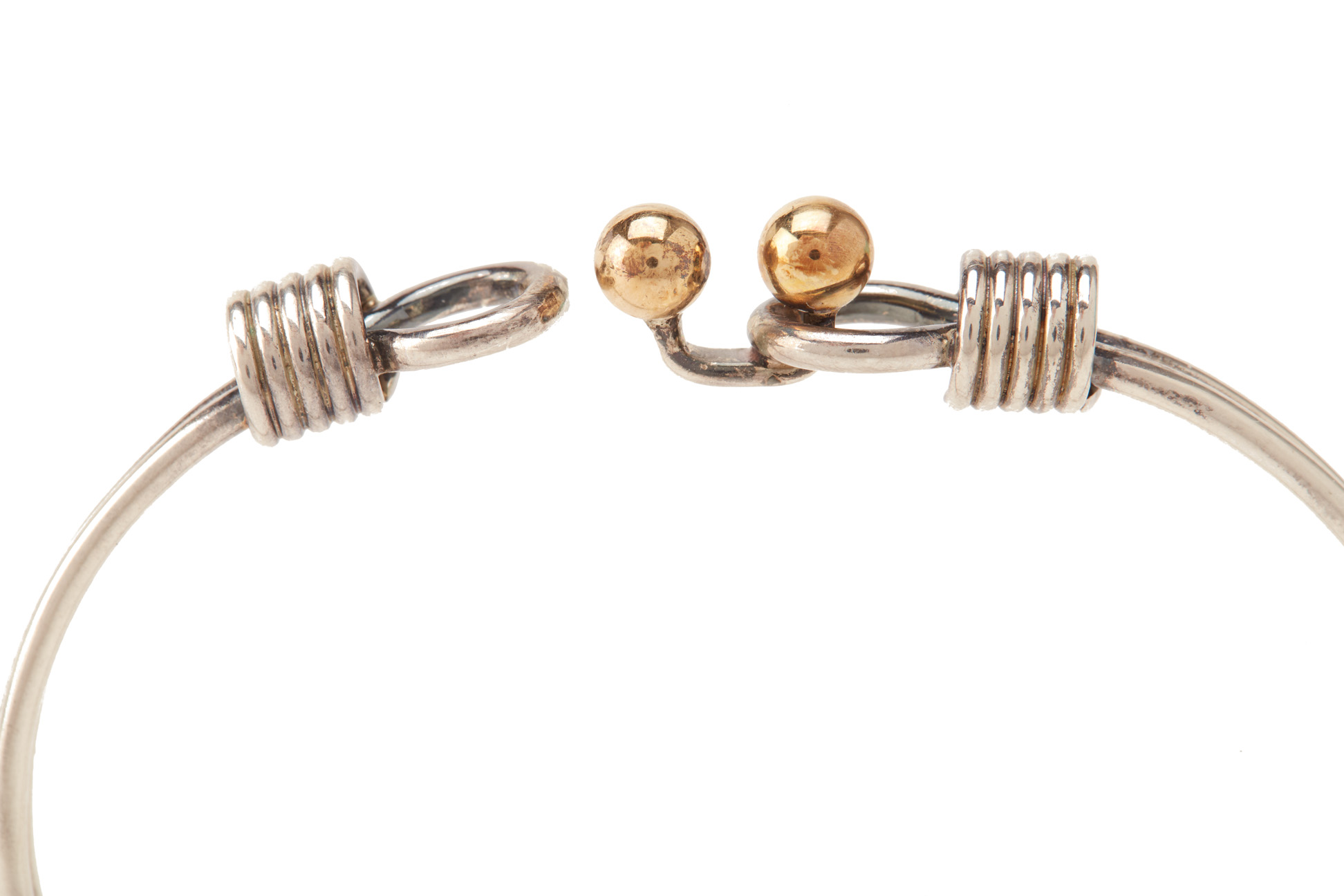 A TIFFANY & CO SILVER AND GOLD BANGLE - Image 2 of 3