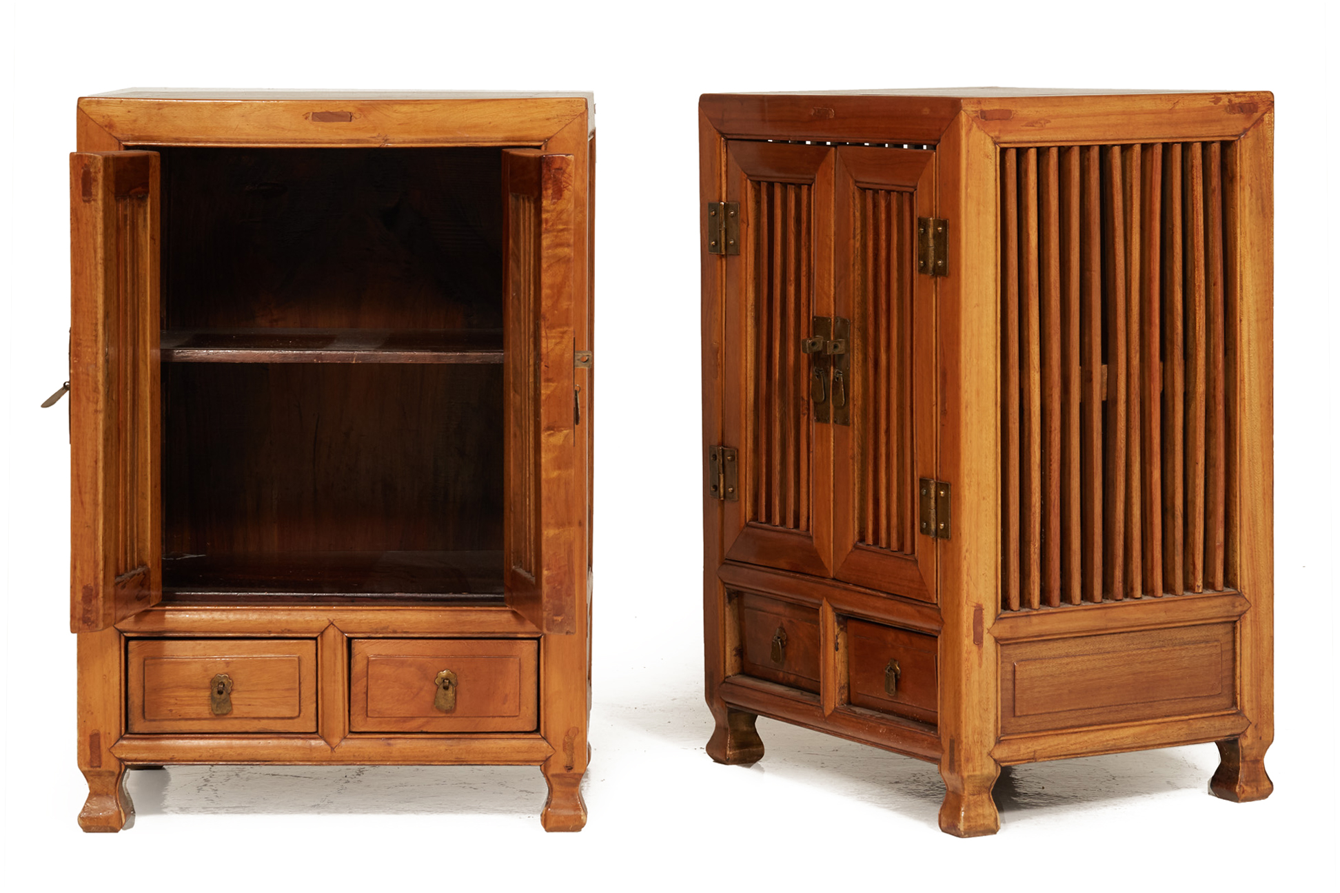 A PAIR OF CHINESE ELM BEDSIDE CABINETS - Image 2 of 2